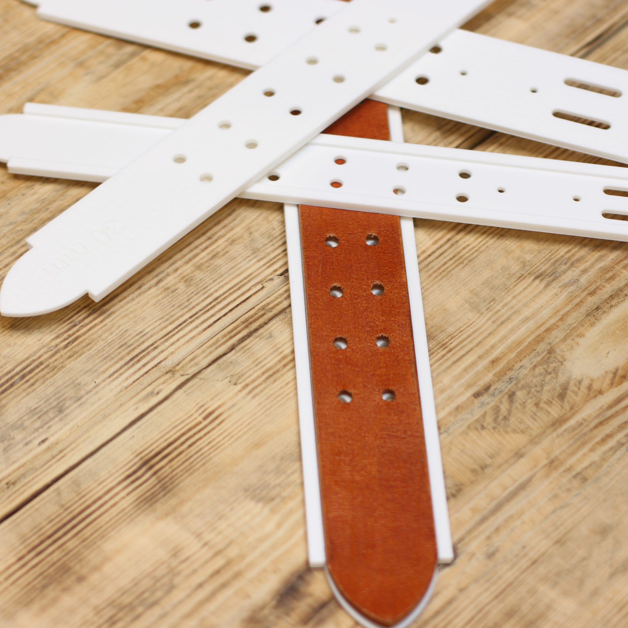 Belt Tool Simple Classic Double Prong – Bild 8