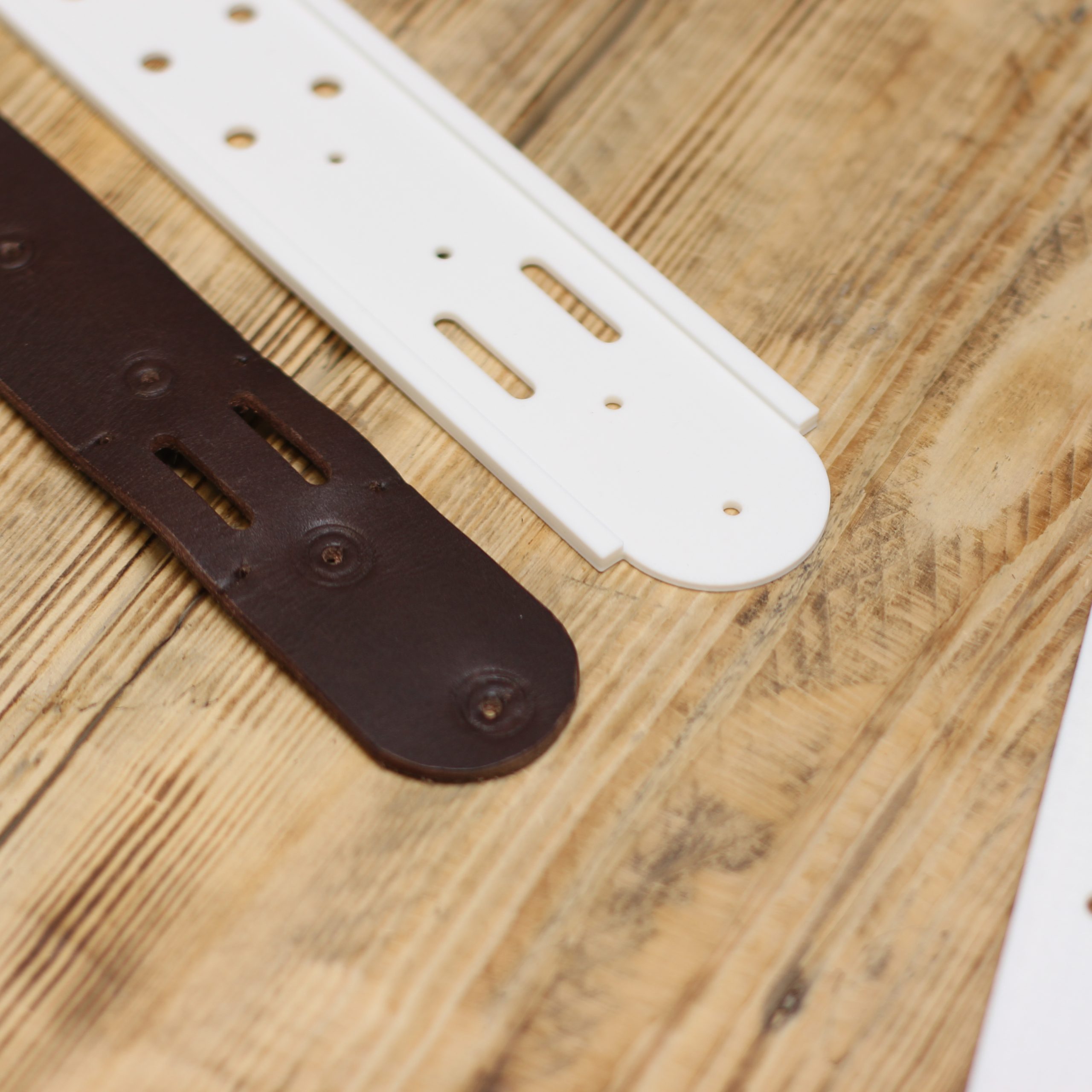 Belt Tool Simple Classic Double Prong – Bild 9